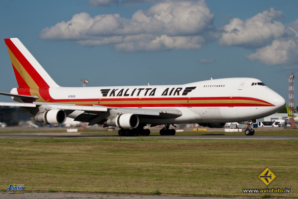 Boeing 747-222B(SF)