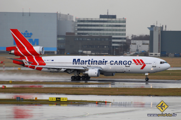 McDonnell Douglas MD-11CF