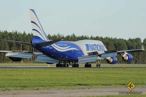 Boeing 747-428M(BCF)