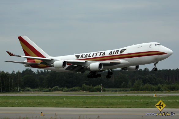 Boeing 747-4HQF/ER