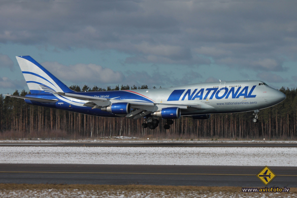 Boeing 747-428M(BCF)