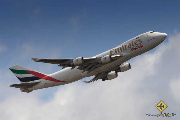 Boeing 747-47UF/SCD