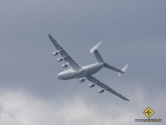 Antonov An-225 Mriya