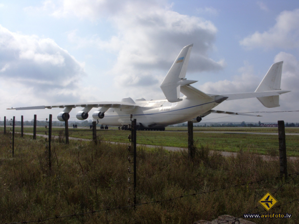Antonov An-225 Mriya