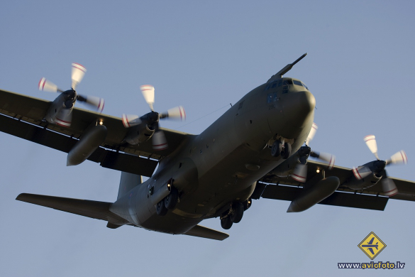 Lockheed C-130K Hercules C3 (L-382)