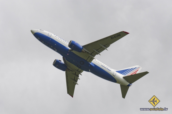 Boeing 737-7Q8