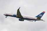 Boeing 757-2B7