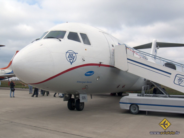 Tupolev Tu-334-100