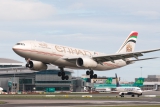 Airbus A330-243