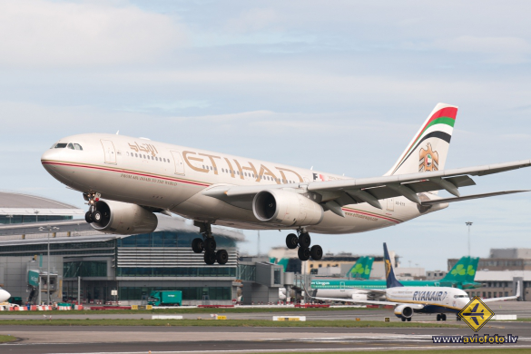 Airbus A330-243