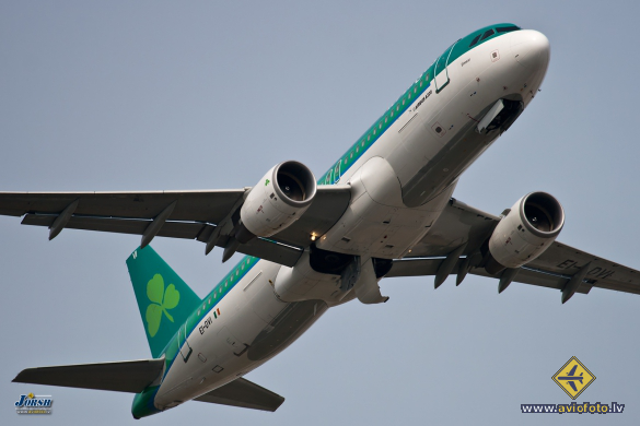 Airbus A320-214
