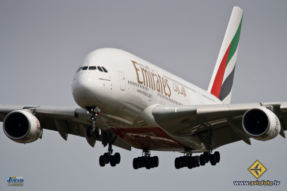 Airbus A380-861