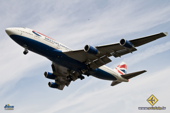 Boeing 747-436