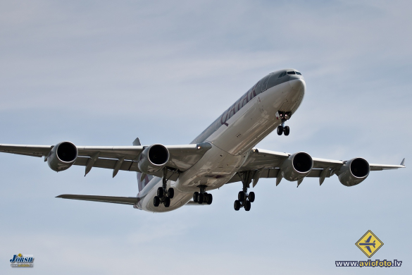 Airbus A340-642X