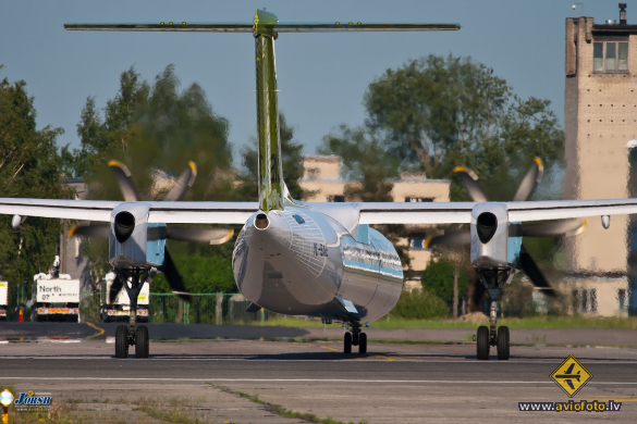 Bombardier DHC-8-402 Q400