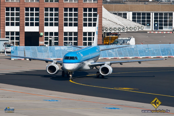Embraer 190LR (ERJ-190-100LR)