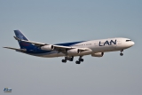 Airbus A340-313X