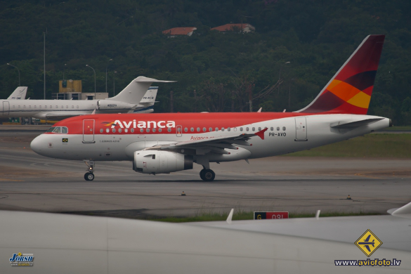 Airbus A318-121