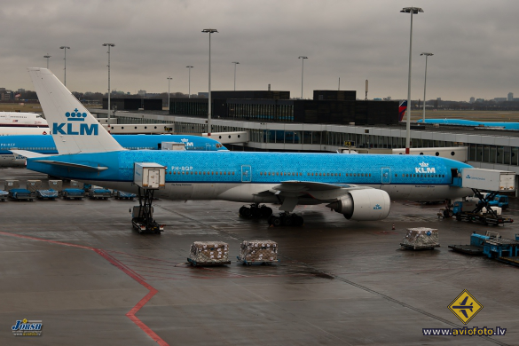 Boeing 777-206/ER