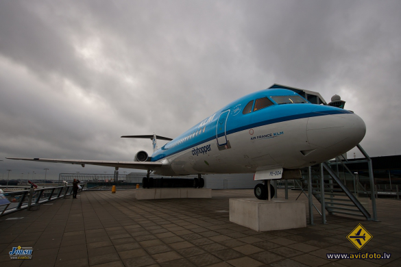 Fokker 100 (F-28-0100)