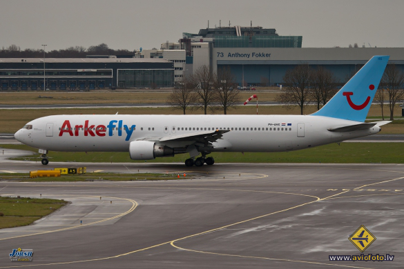 Boeing 767-383/ER