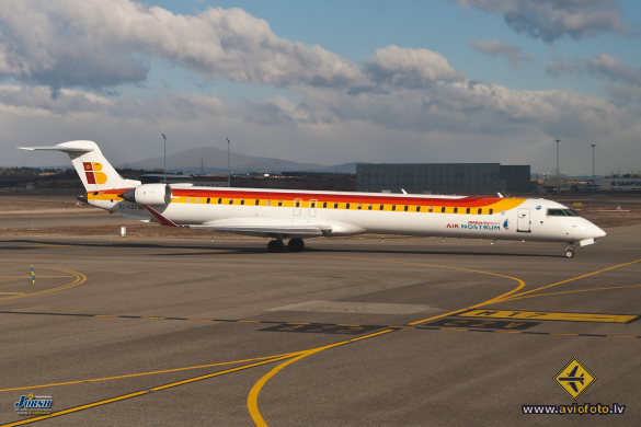 Bombardier CRJ-1000ER NG (CL-600-2E25)