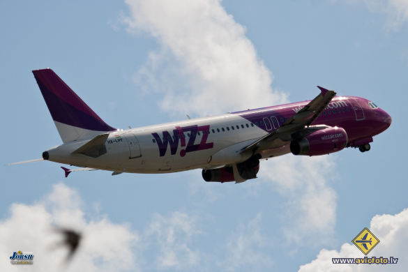Airbus A320-232