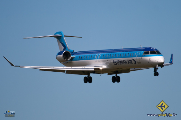 Bombardier CRJ-900ER (CL-600-2D24)