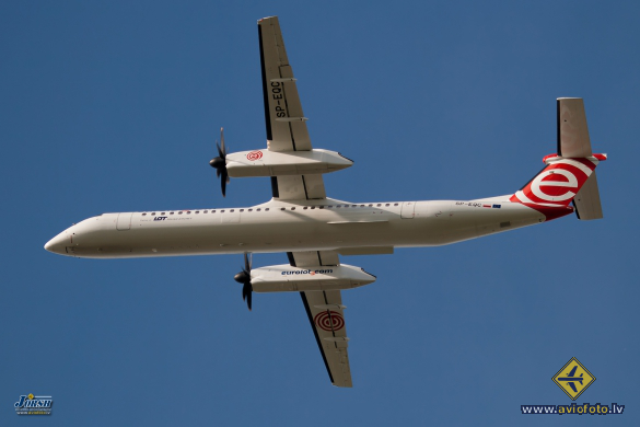 Bombardier DHC-8-402 Q400