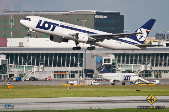 Boeing 767-306/ER