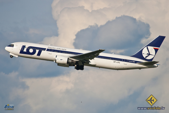Boeing 767-306/ER