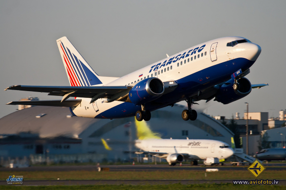 Boeing 737-5Q8