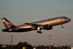 Airbus A320-214