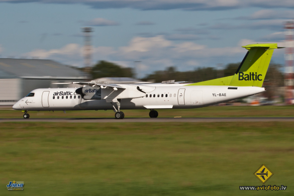 Bombardier DHC-8-402 Q400