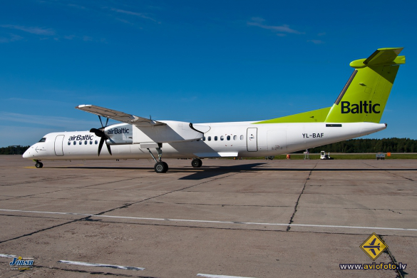 Bombardier DHC-8-402 Q400