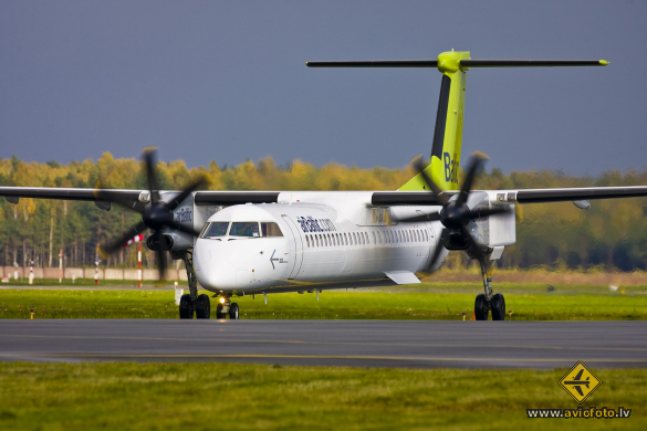 Bombardier DHC-8-402 Q400