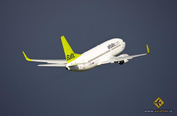Boeing 737-33A