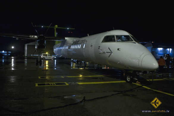 Bombardier DHC-8-402 Q400