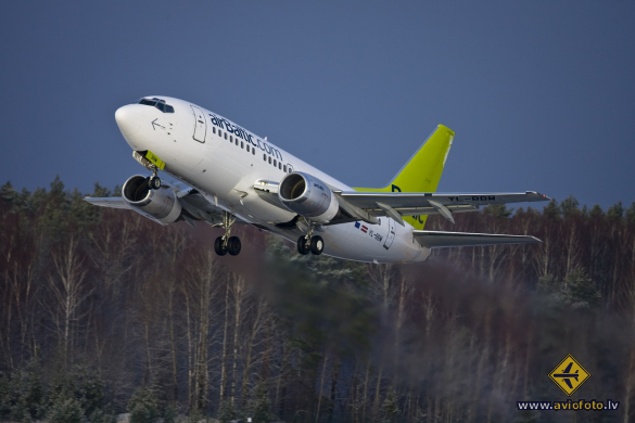 Boeing 737-522