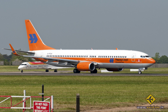 Boeing 737-8K5