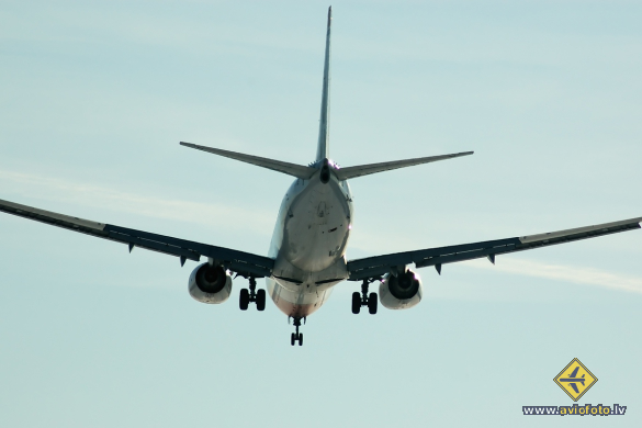 Boeing 737-8Q8