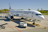 Boeing 757-256