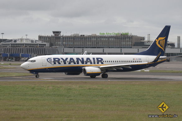 Boeing 737-8AS