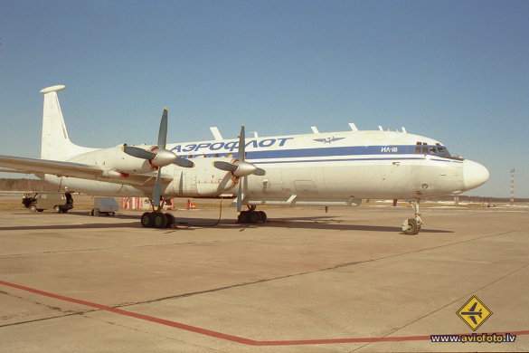 Ilyushin Il-18D