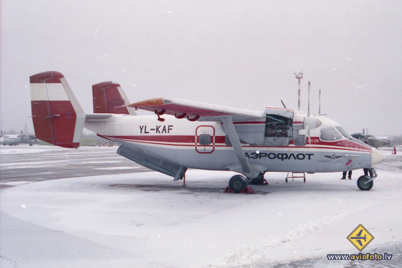 Antonov An-28