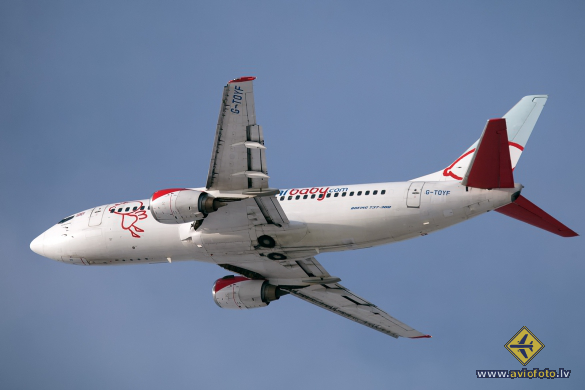 Boeing 737-36N