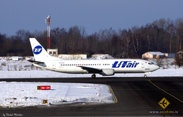 Boeing 737-46M