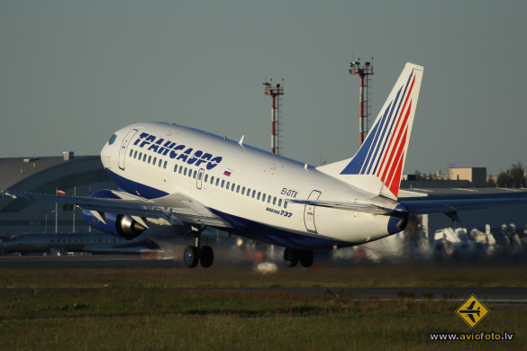 Boeing 737-5Q8