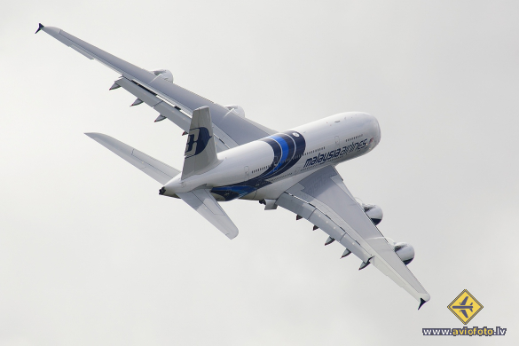 Airbus A380-841