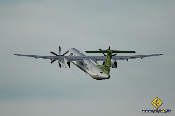 Bombardier DHC-8-402 Q400